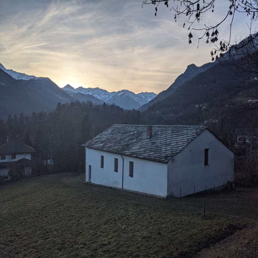 chiesa 900x900